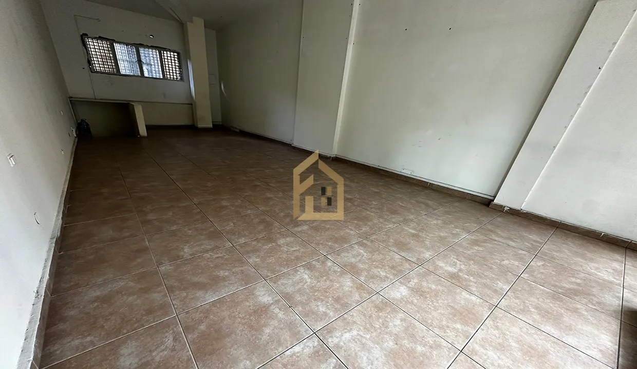 Shop for Rent in Achrafieh — الصورة 2