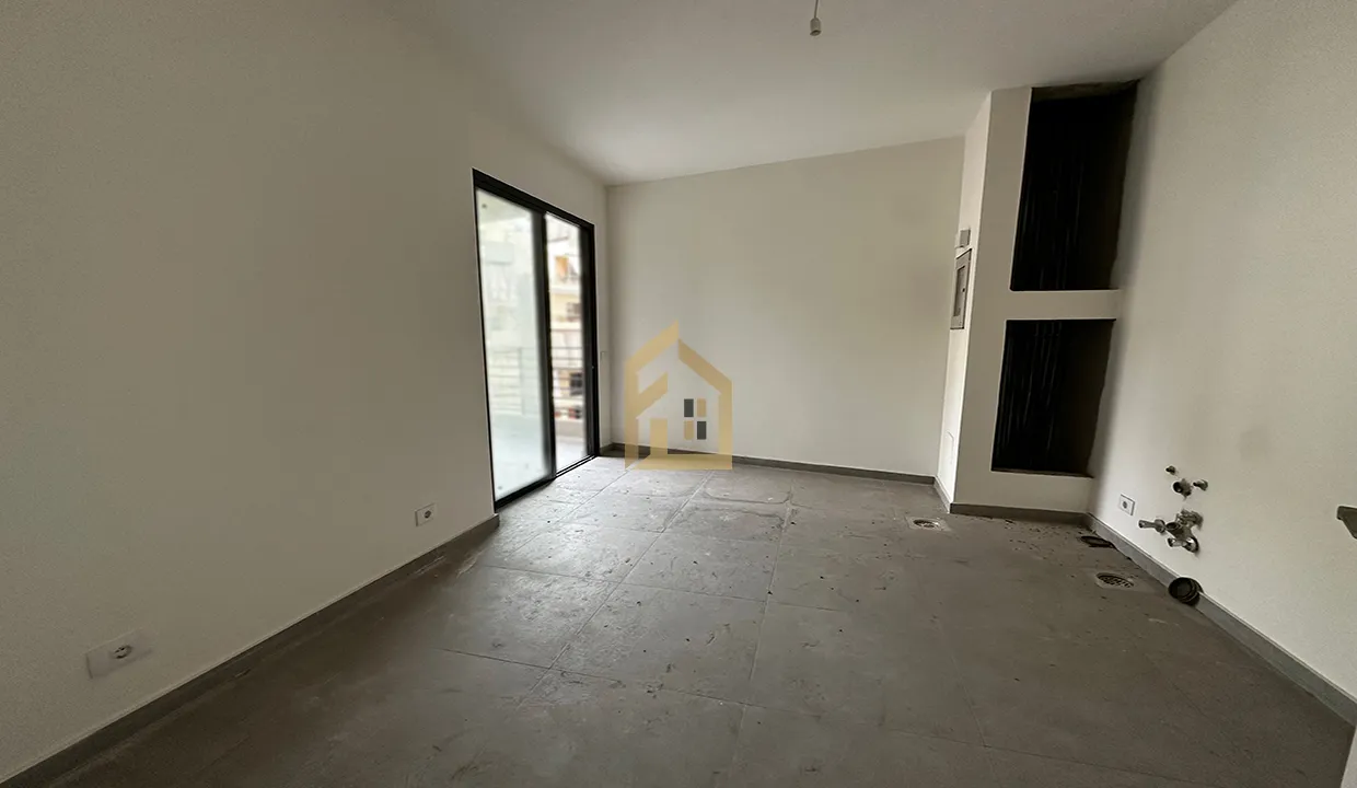 Apartment for Sale in Ain El Remmaneh — photo 4