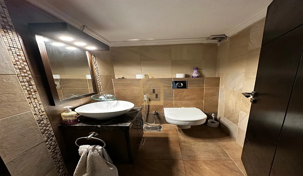 Apartment for Sale in Corniche El Mazraa — photo 4