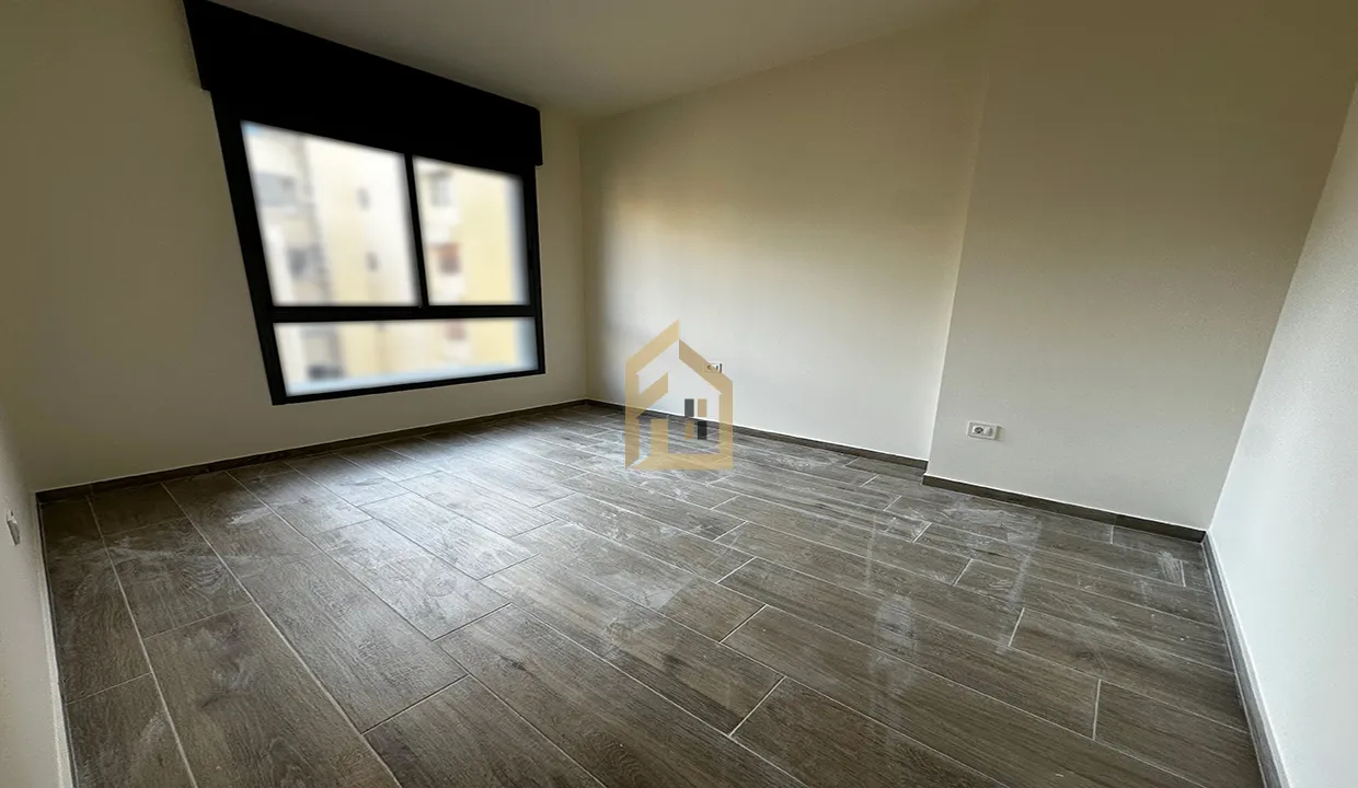 Apartment for Sale in Verdun — photo 4