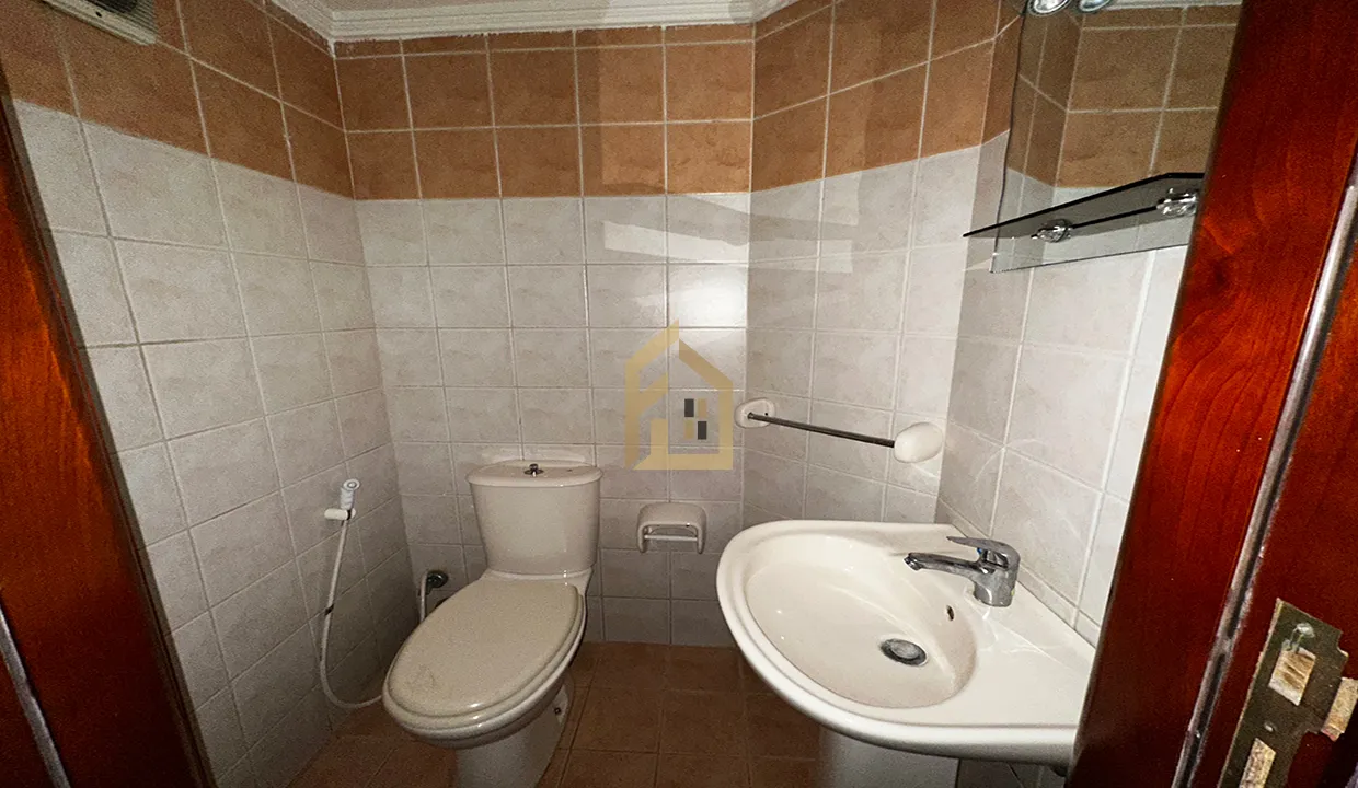 Apartment for Sale in Ras El Nabeh — photo 5