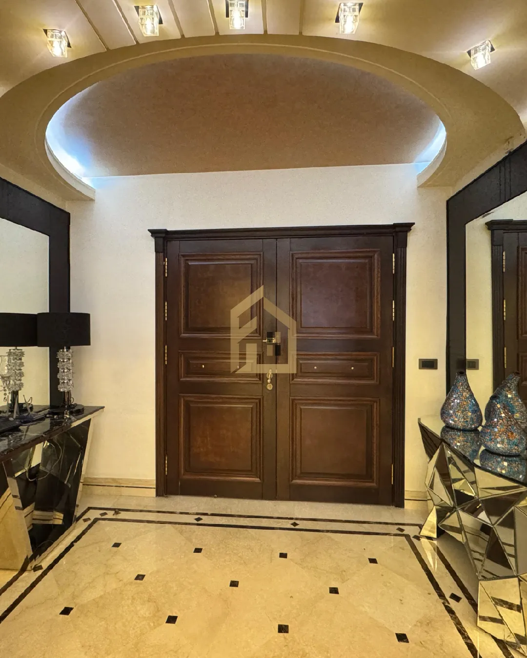Apartment for Rent in Rawche — الصورة 4