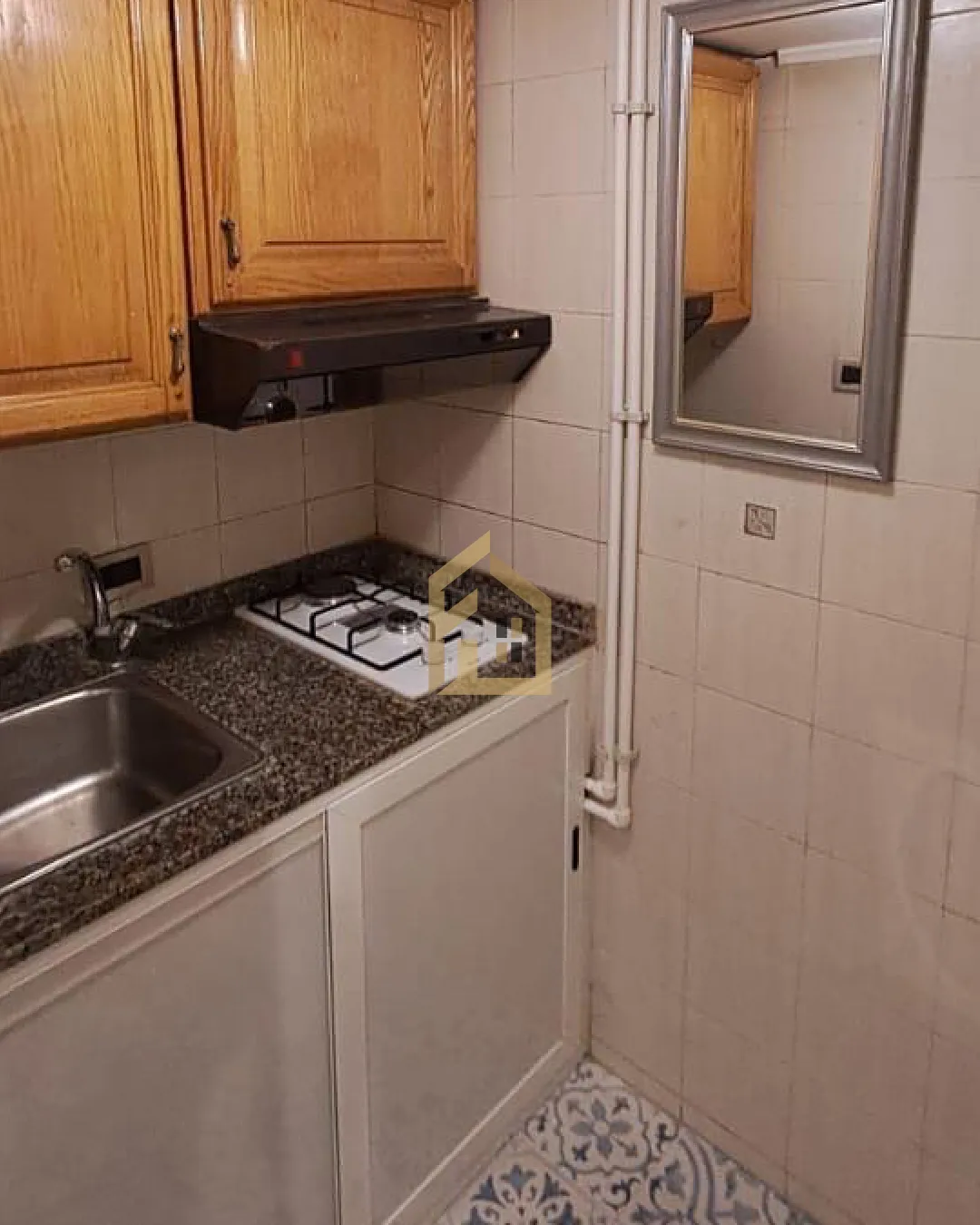 Apartment for Rent in Hamra — الصورة 2