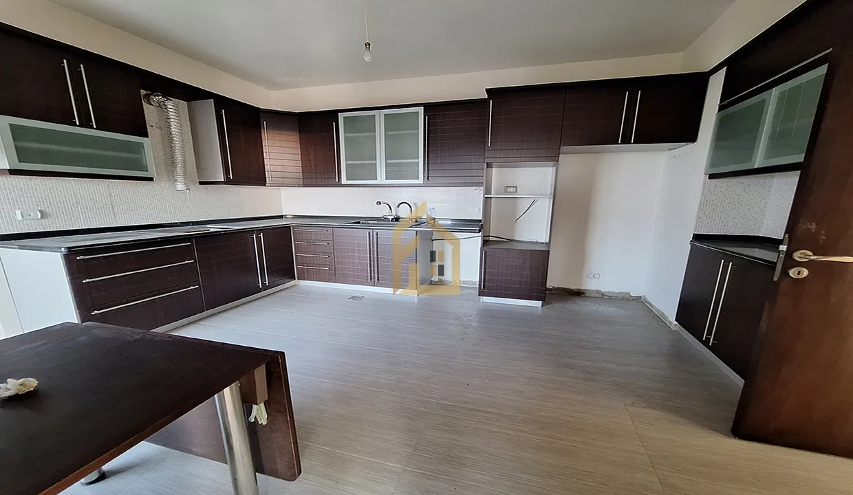 Apartment for Rent in Konnabet Broumana — الصورة 5