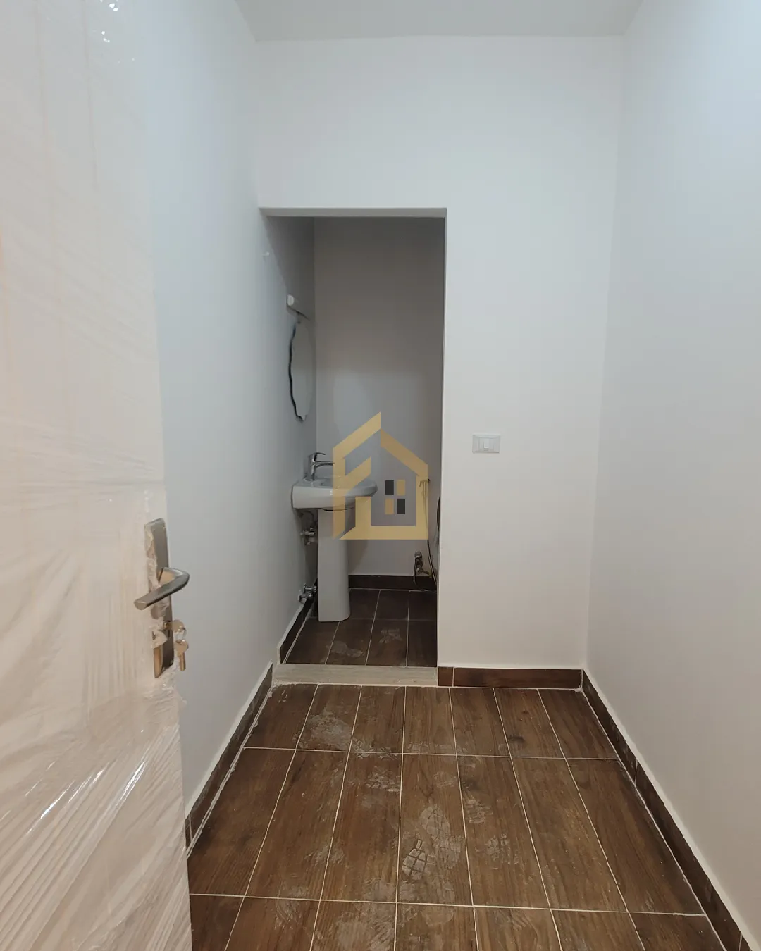 Apartment for Sale in Furn El Chebbak — photo 3