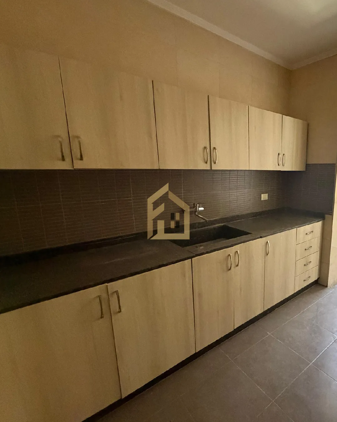 Apartment for Sale in Furn El Chebbak