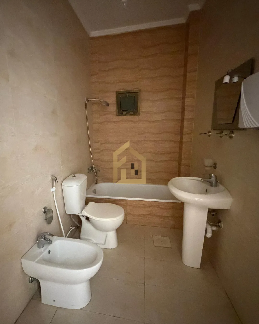 Apartment for Sale in Furn El Chebbak — photo 4