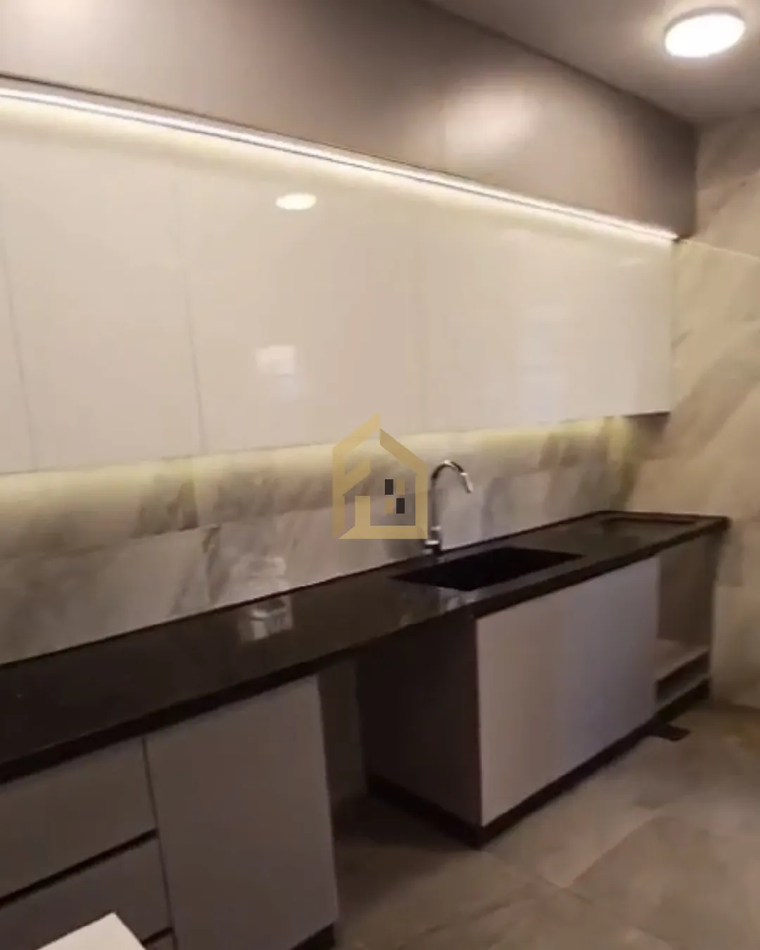 Apartment for Sale in Dawhet Aramoun — photo 3