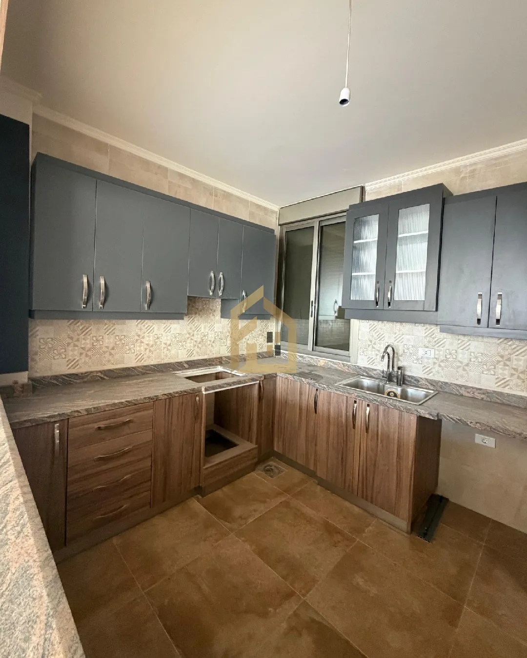 Apartment for Sale in Sin El Fil — photo 2