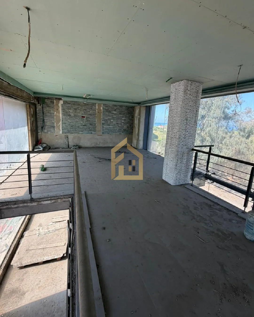 Showroom for Sale in Khaldeh — photo 2