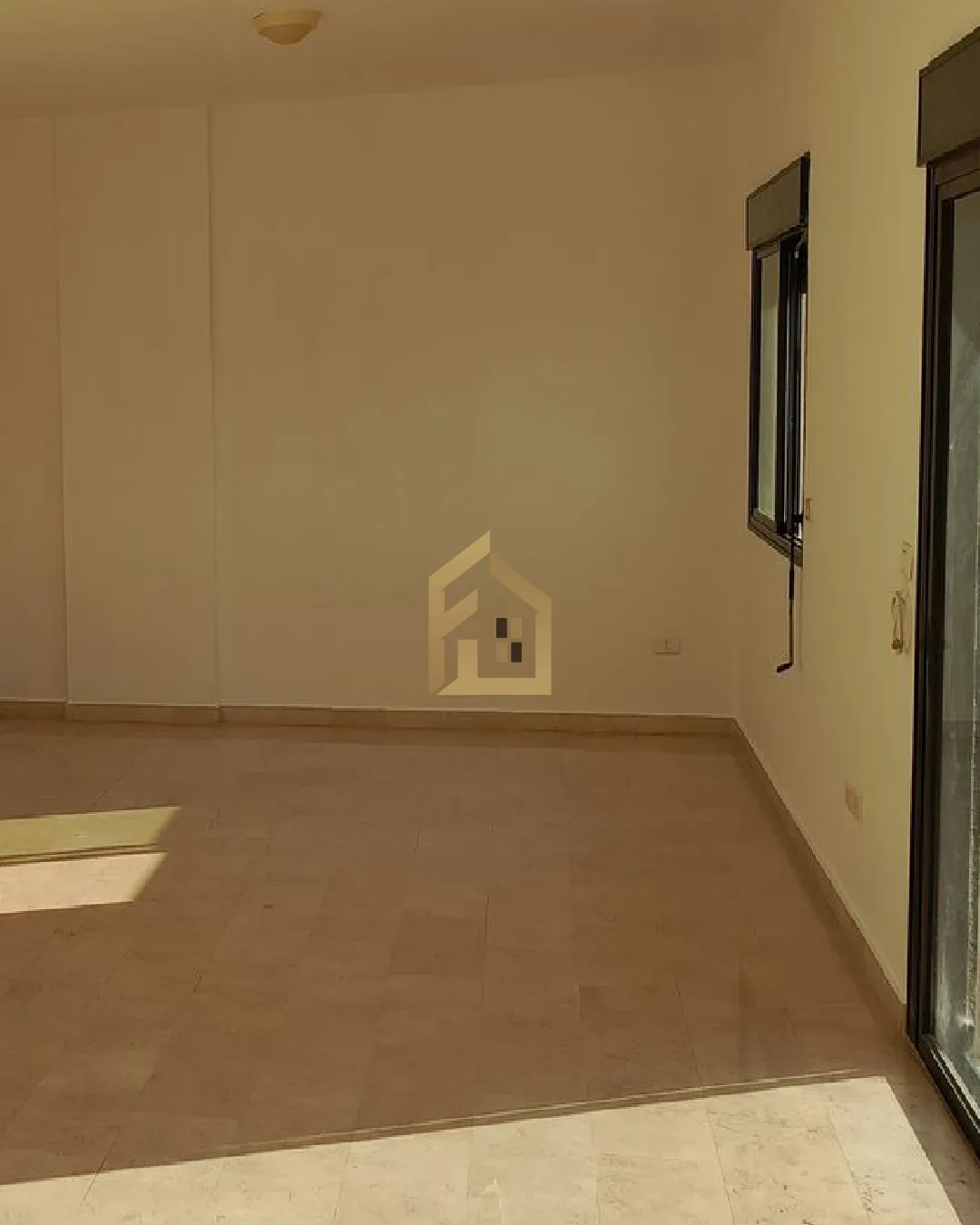 Apartment duplex for Rent in Zekrit