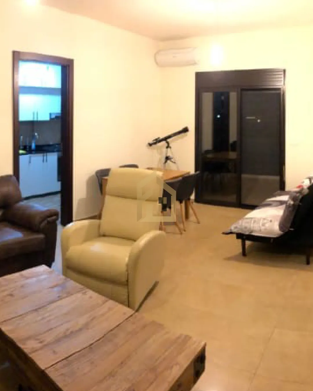 Apartment for Sale in Bouar — photo 2