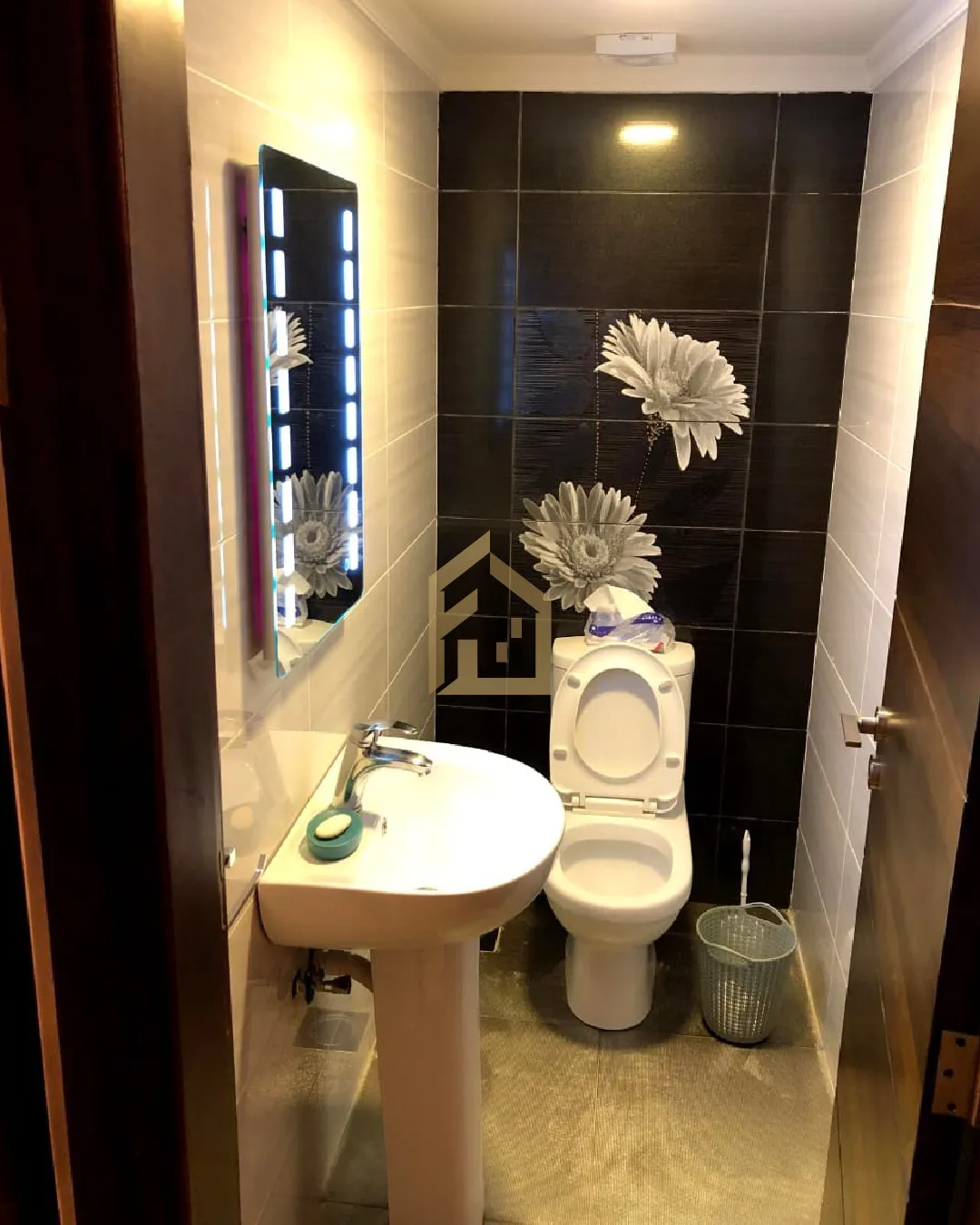 Apartment for Sale in Bouar — photo 4