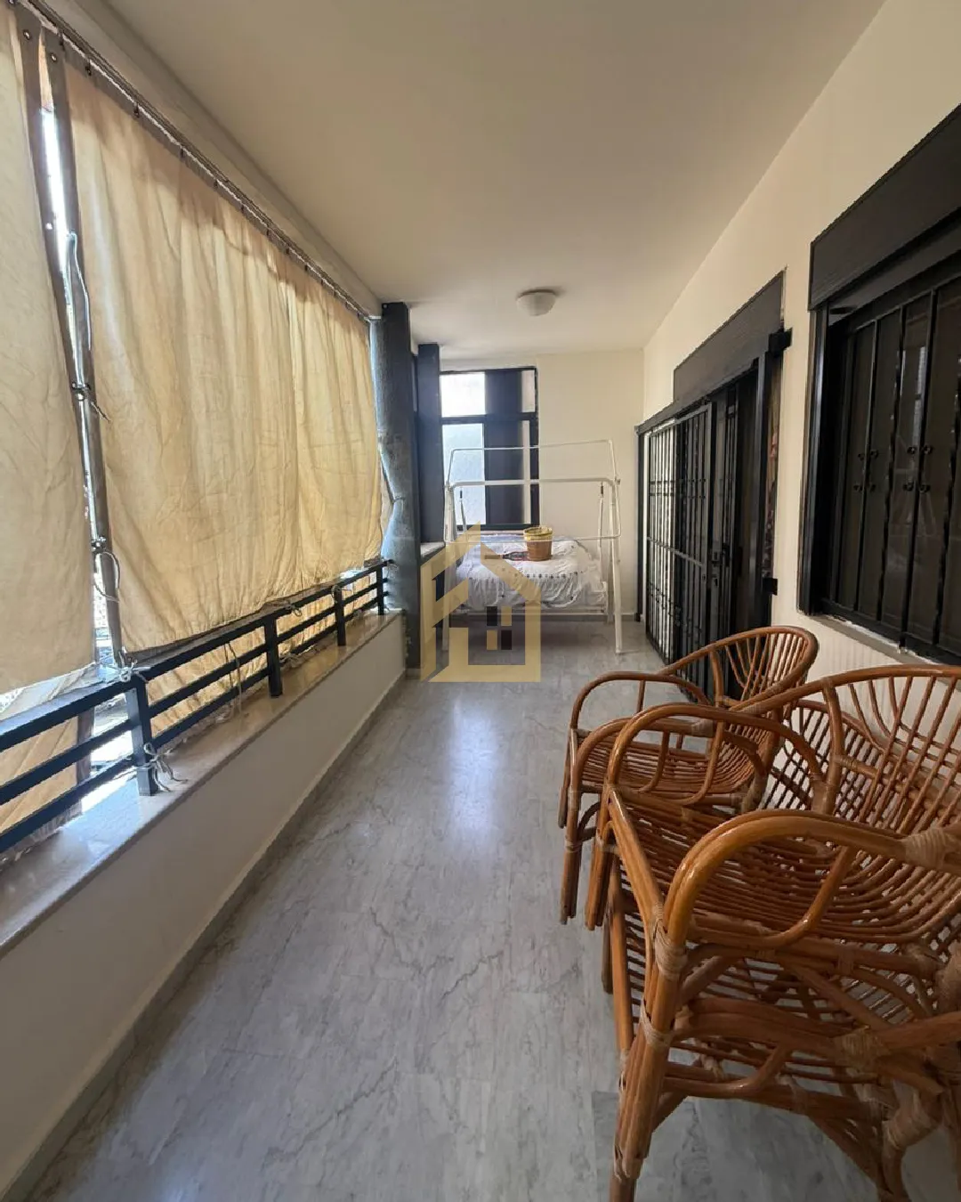 Apartment for Sale in Ballouneh — photo 2