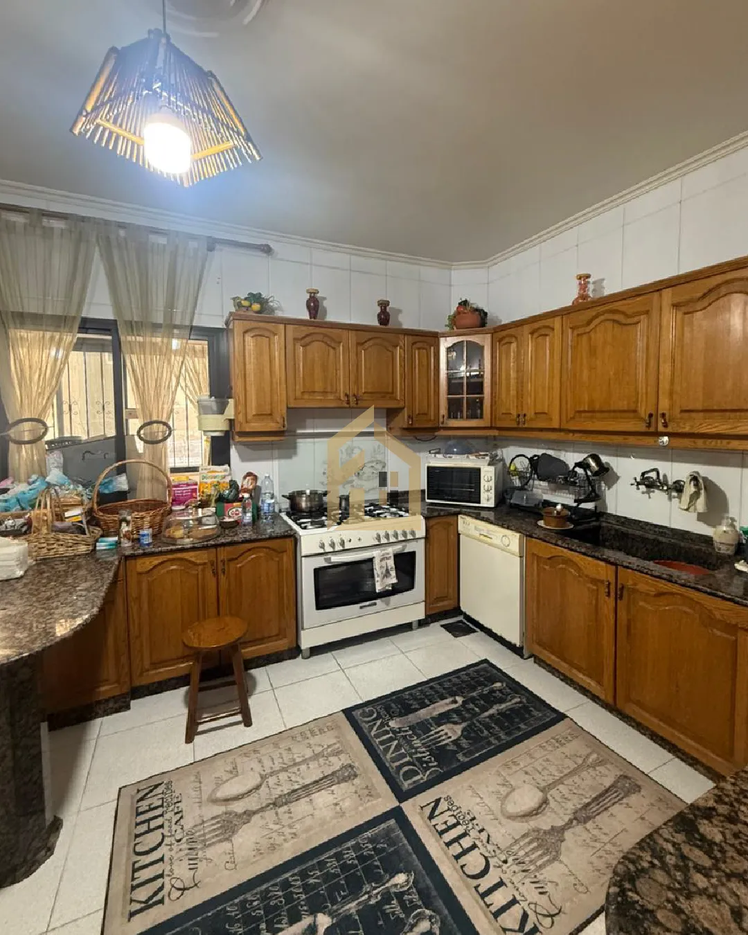 Apartment for Sale in Ballouneh — photo 3