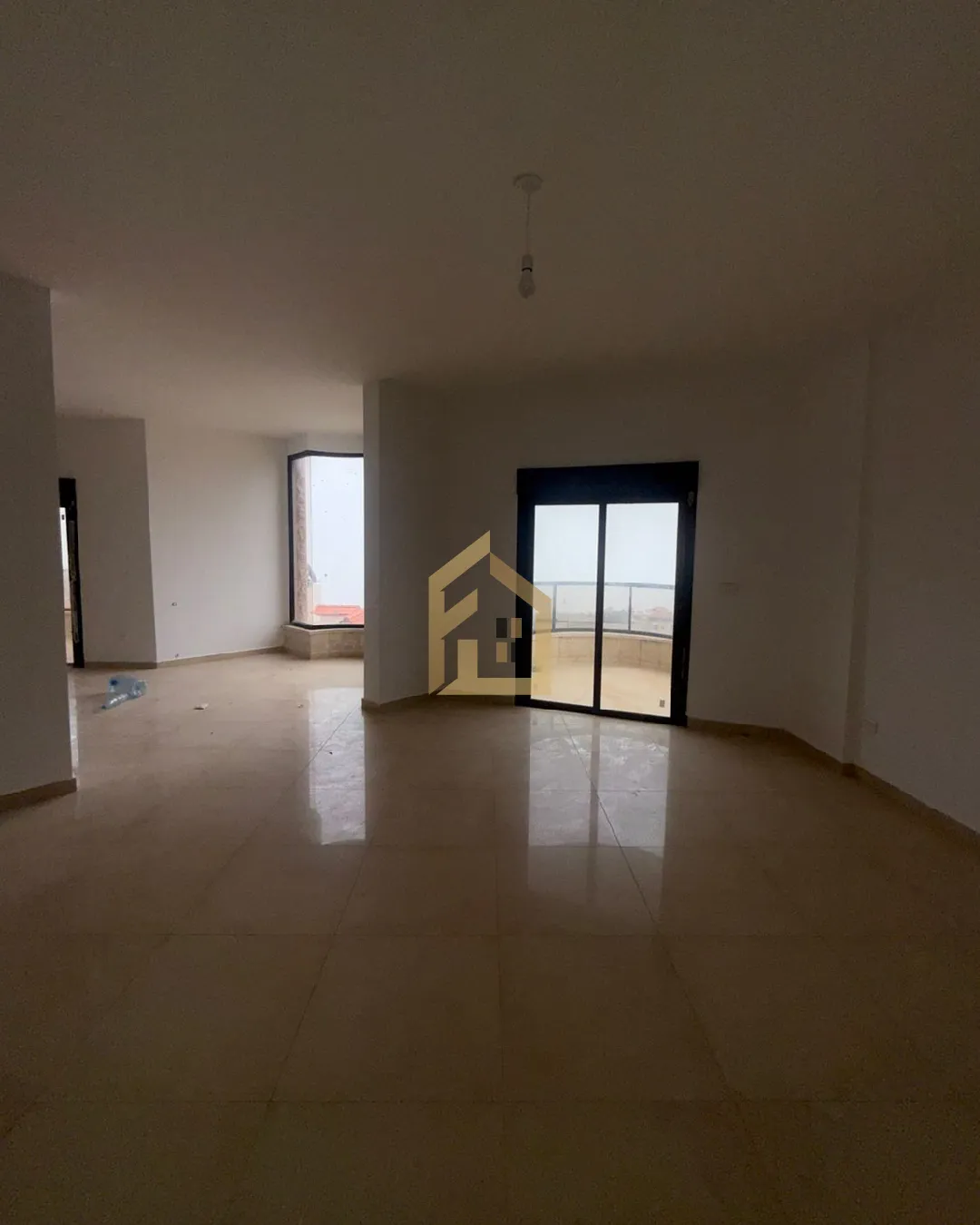Building for Sale in Kleiat