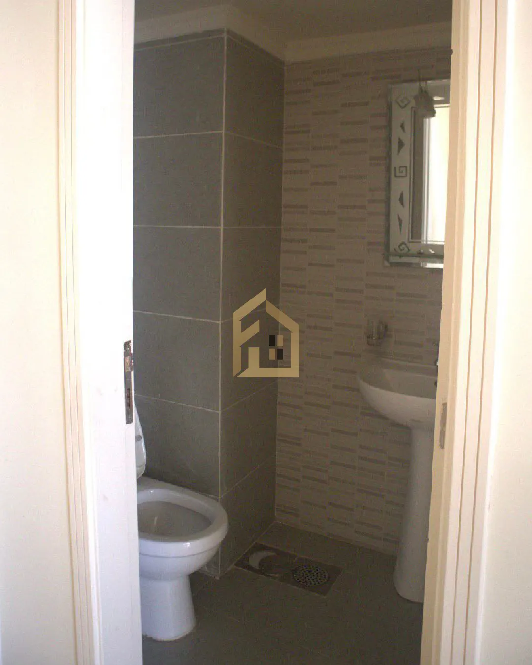 Apartment for Sale in Adonis — photo 2