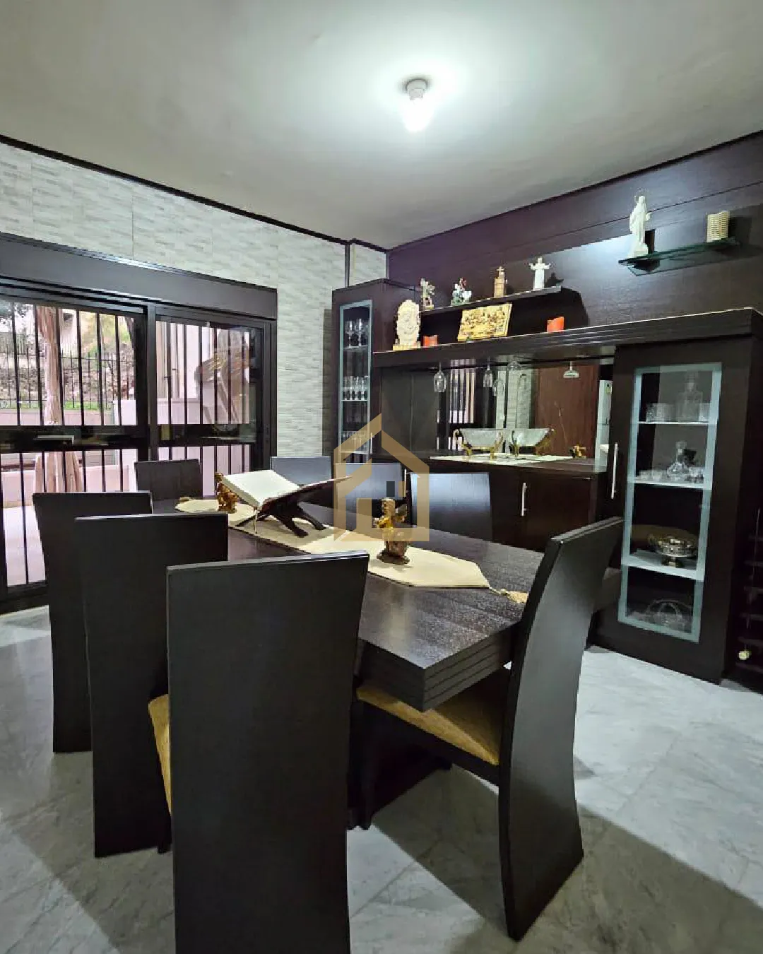 Apartment for Sale in Ballouneh
