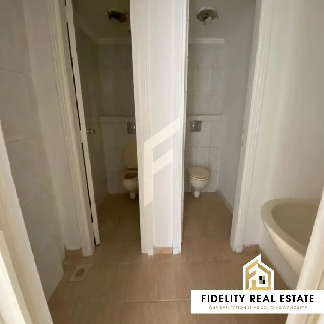 Office for Rent in Badaro — الصورة 5
