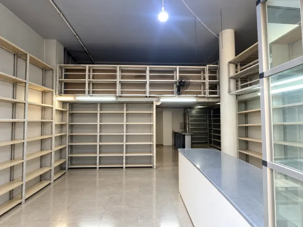 Shop for Rent in Ain El Remmaneh — photo 1