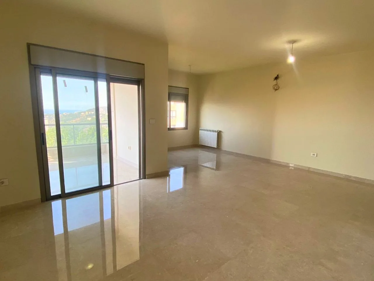 Duplex for Sale in Mazraat Yachoua, Lebanon — الصورة 6