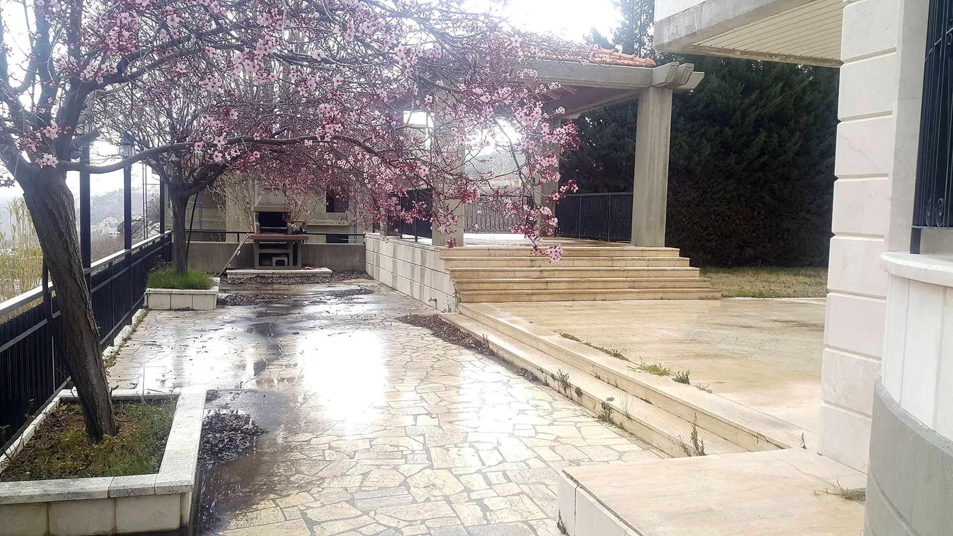 Villa for Sale in Hrajel, Lebanon