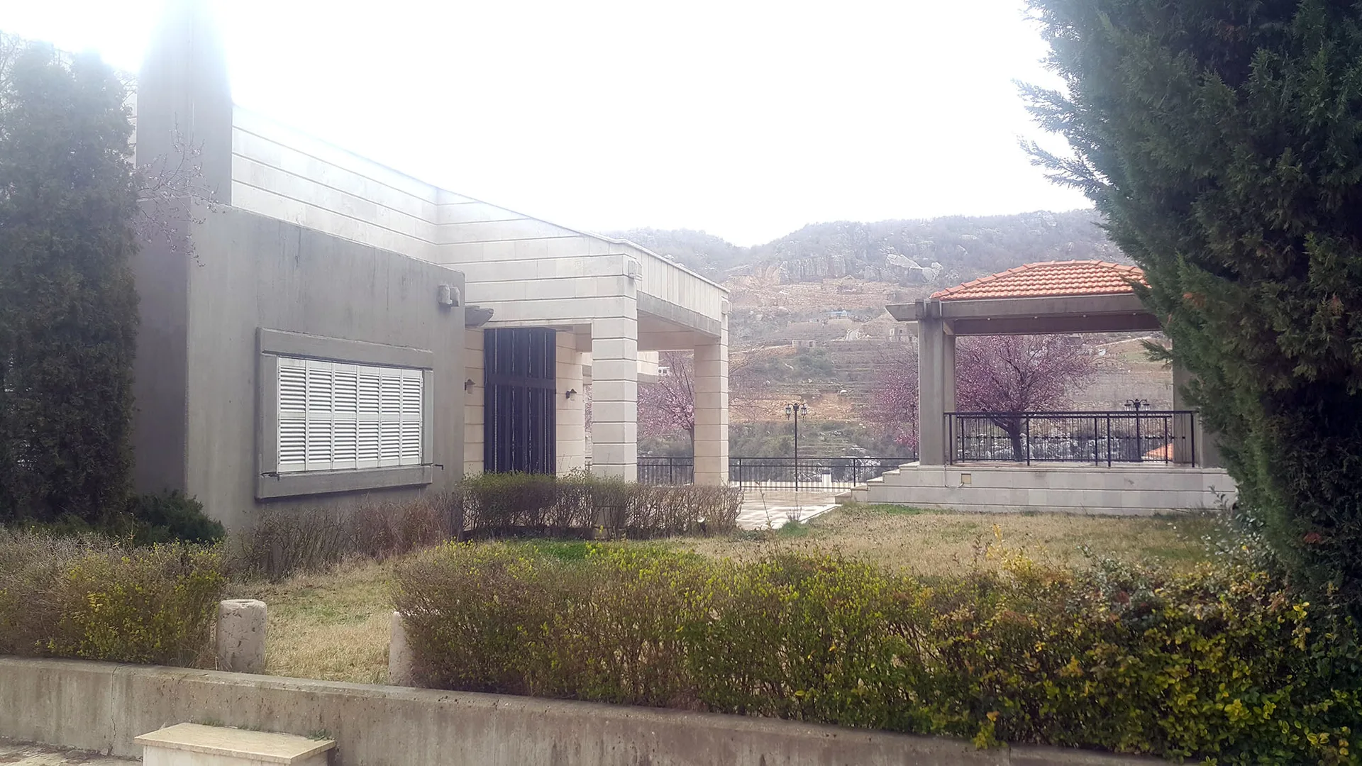 Villa for Sale in Hrajel, Lebanon — الصورة 7