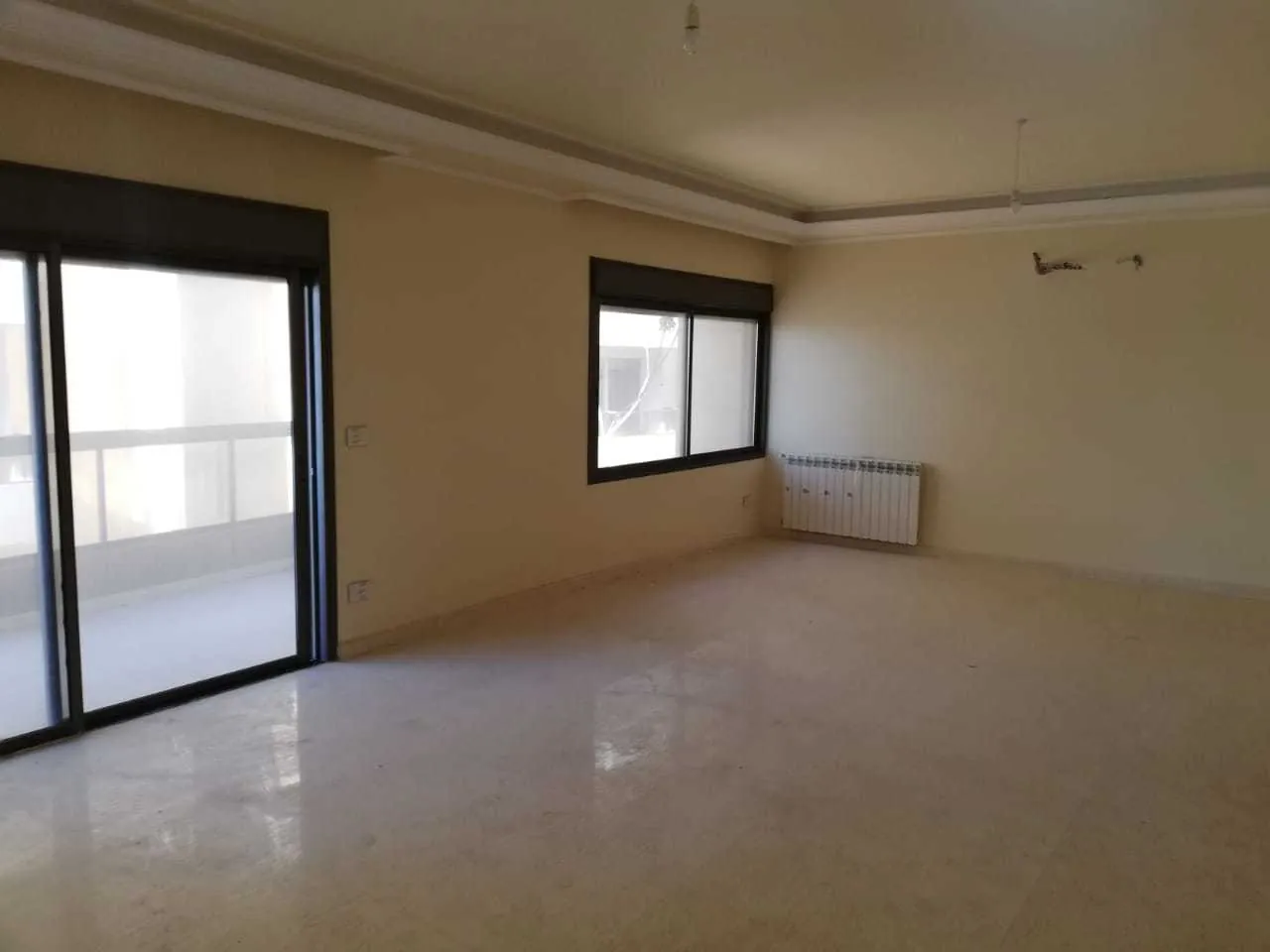Apartment in Ghadir, Keserwan — الصورة 2