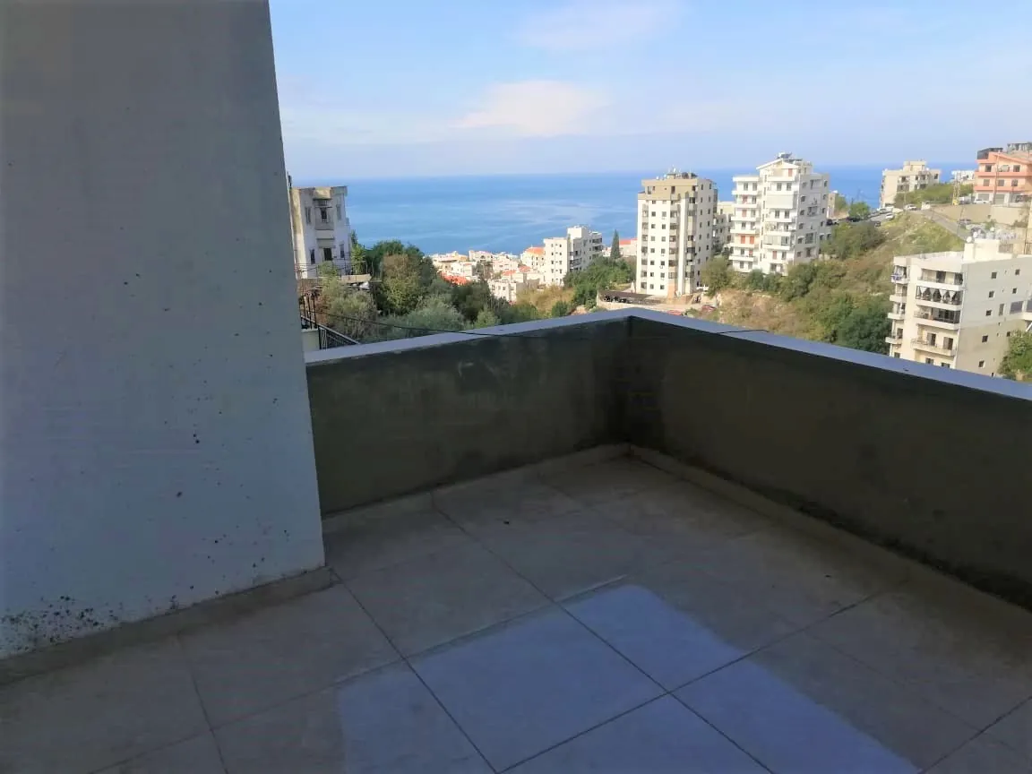Apartment in Safra, Keserwan — photo 4