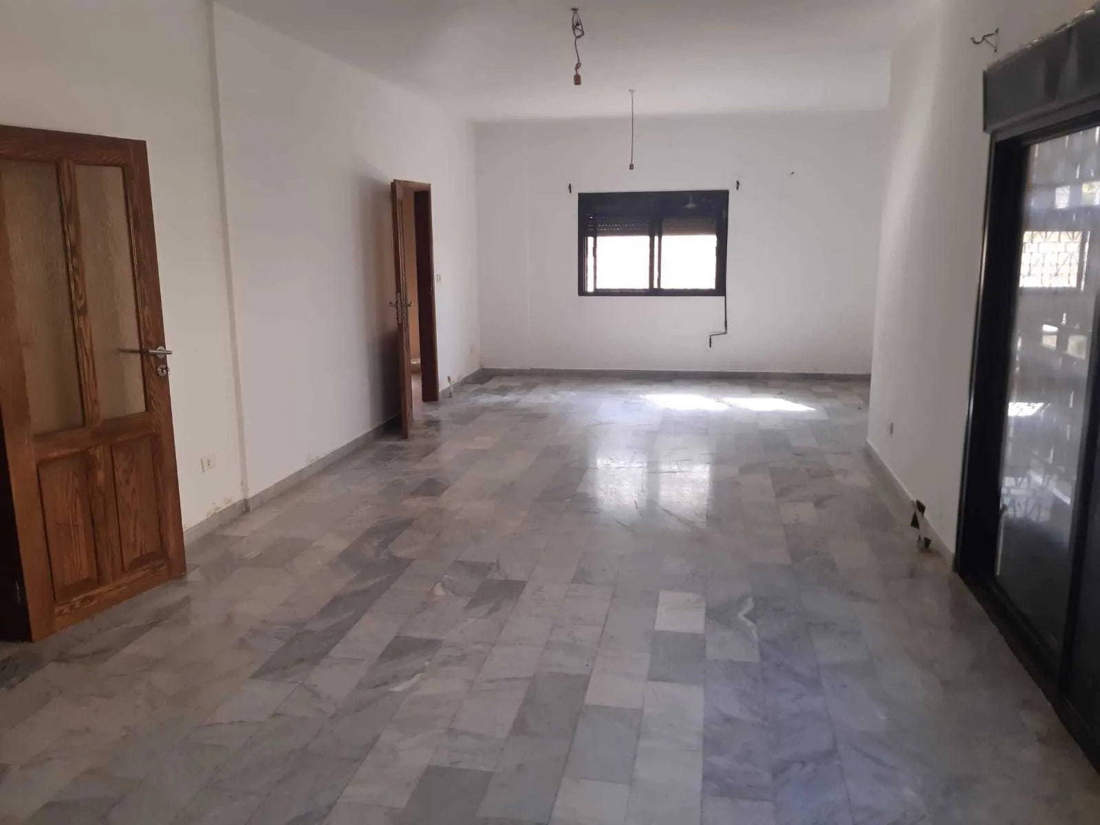 Apartment for Rent in Amchit, Jbeil