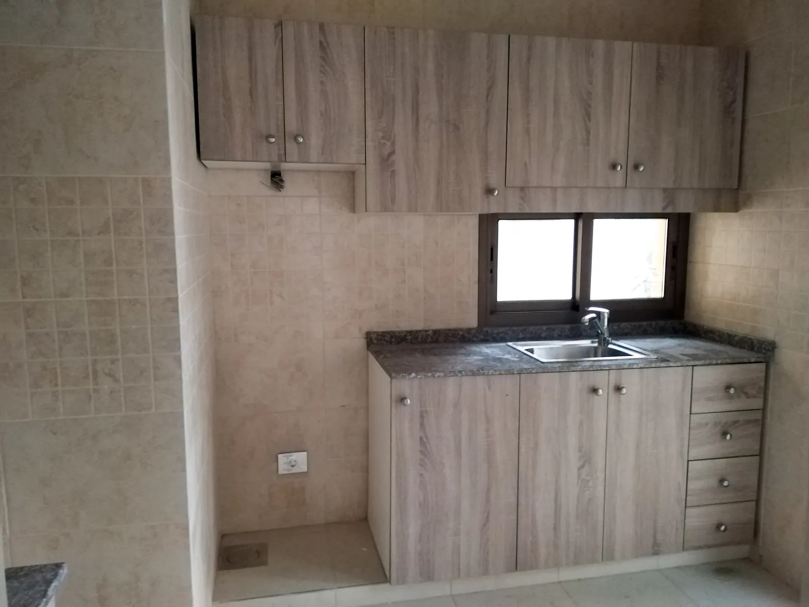 Apartment for Rent in Bauchrieh, Metn — photo 2