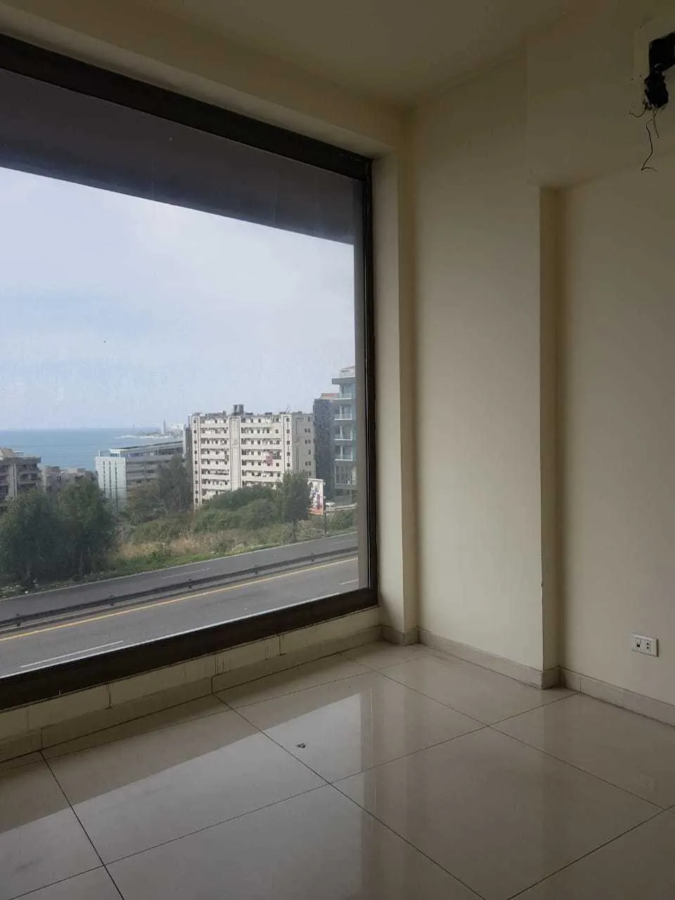 PAYMENT IN LBP...Office for Rent in Jounieh, Keserwan