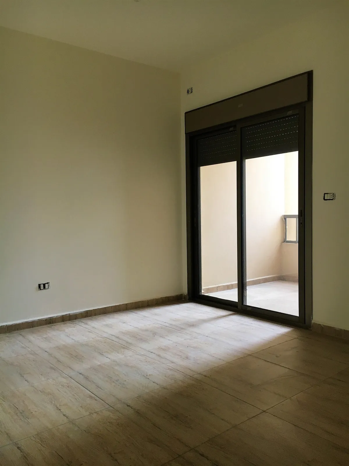 Apartment in Mansourieh, Metn with Partial Mountain View — الصورة 3
