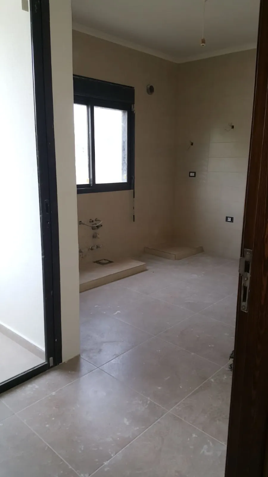 Apartment in Douar, Metn with Full Panoramic Mountain View — الصورة 5