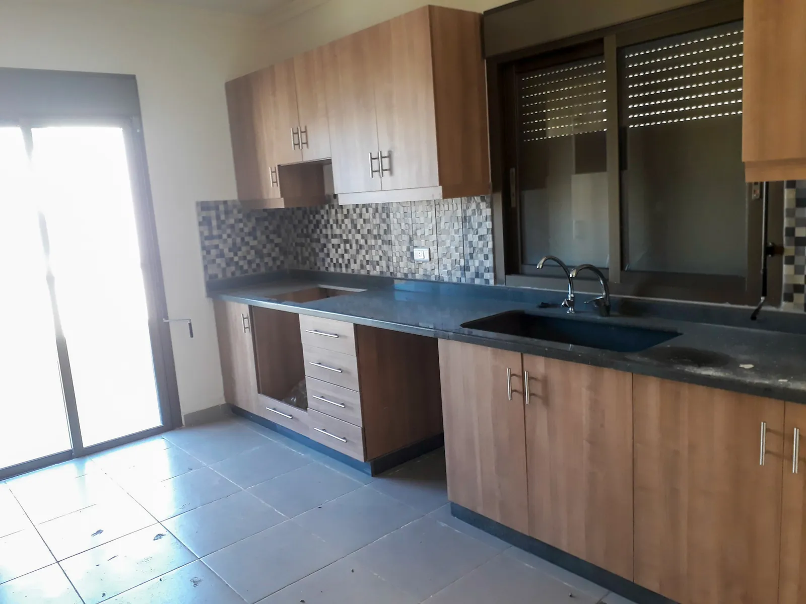Apartment in Bikfaya, Metn with Partial View — الصورة 3