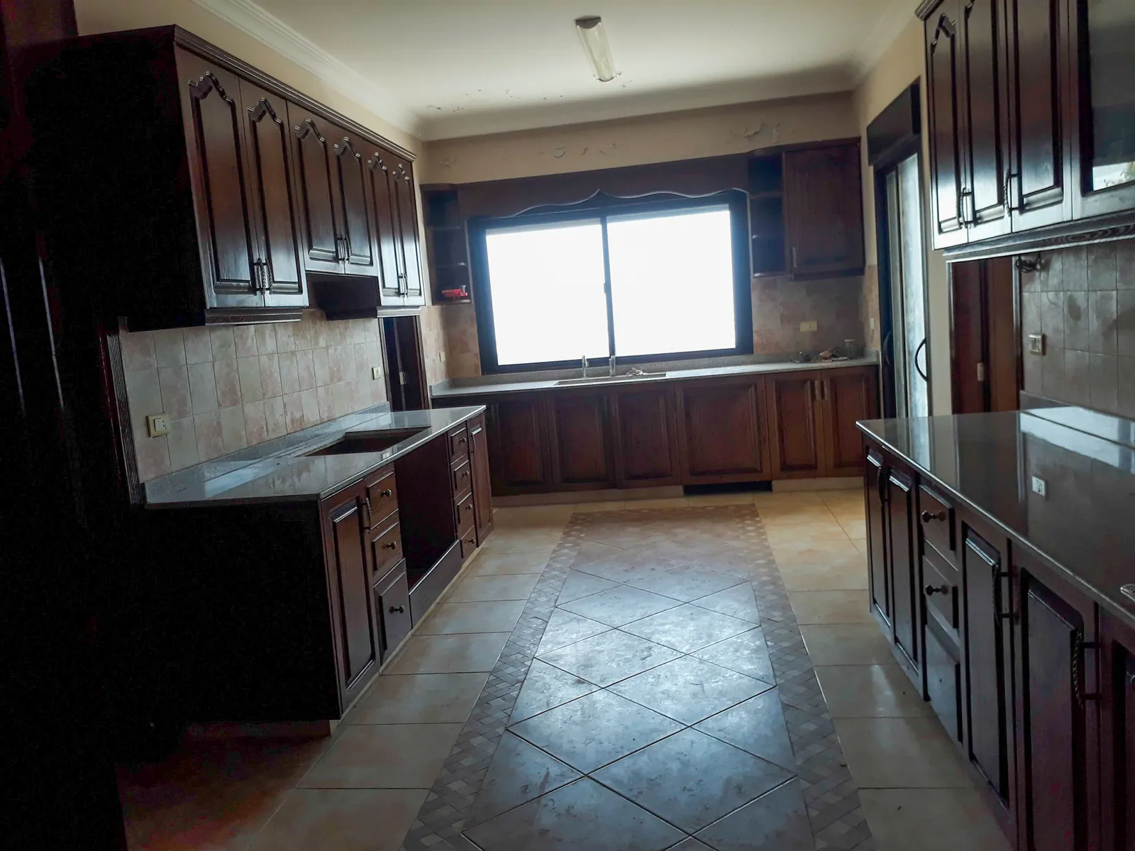 Apartment for Rent or for Sale in Daher El Souwan, Metn — الصورة 5