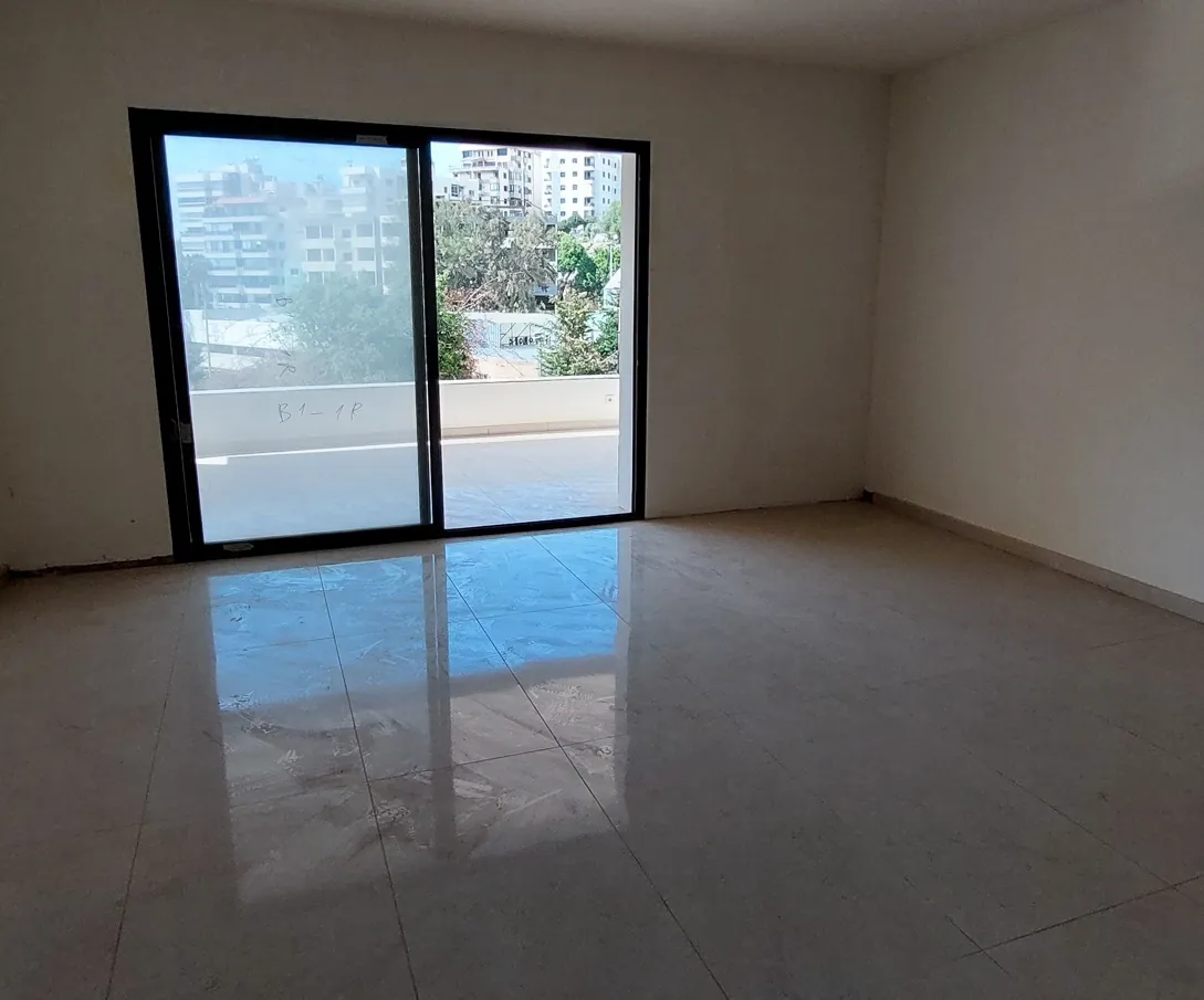 Apartment in Dbayeh, Metn