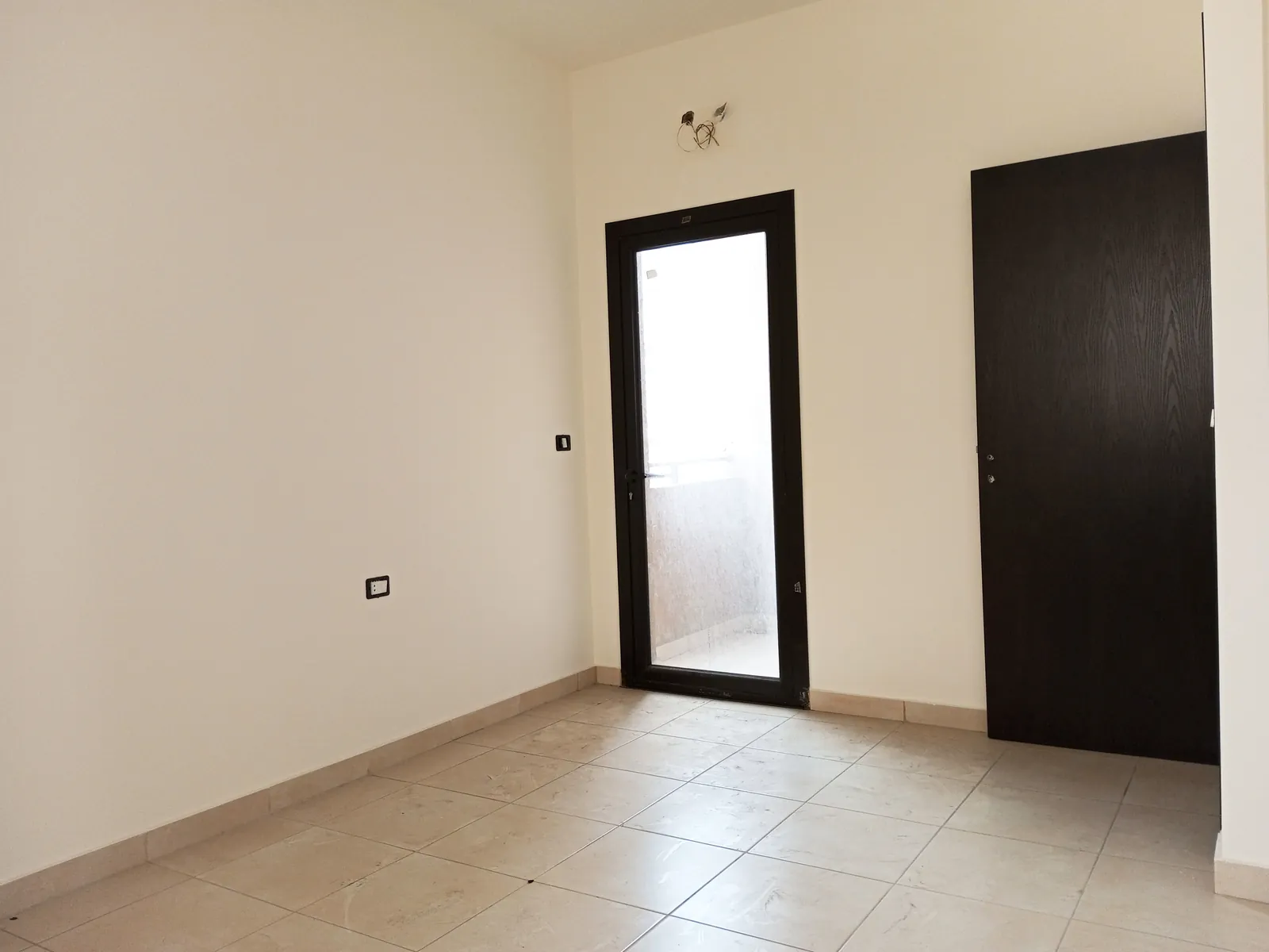 PAYMENT FACILITIES- Apartment in Bauchrieh, Metn — photo 4
