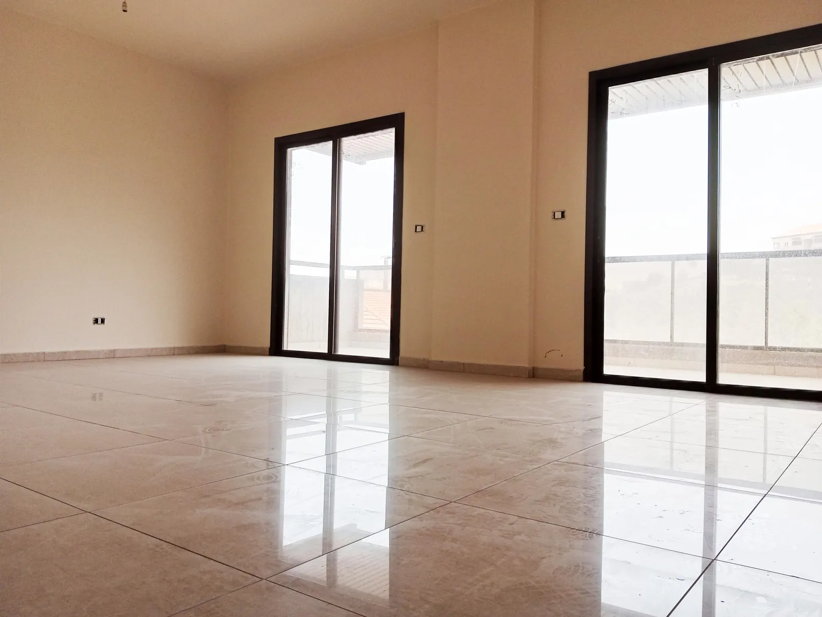 Apartment in Tilal Ain Saadeh, Metn — الصورة 3