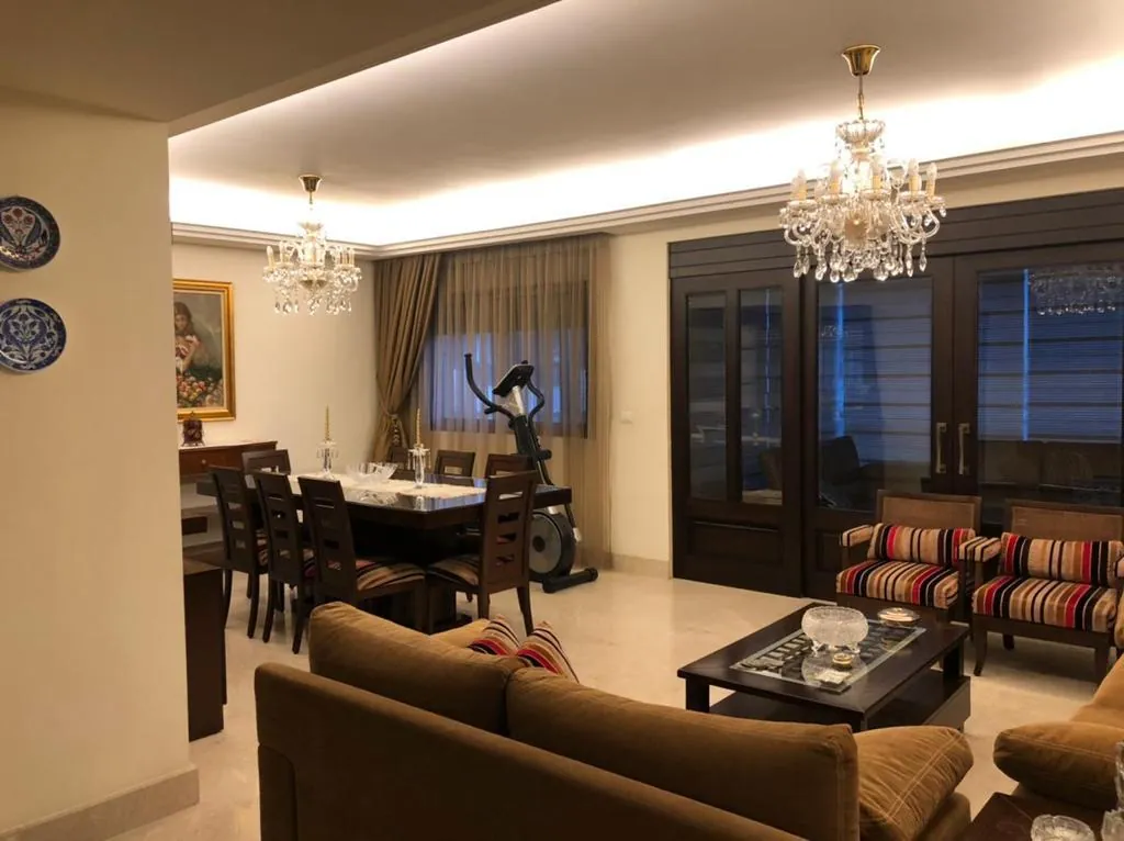 Apartment in Achrafieh, Sodeco, Beirut — الصورة 2