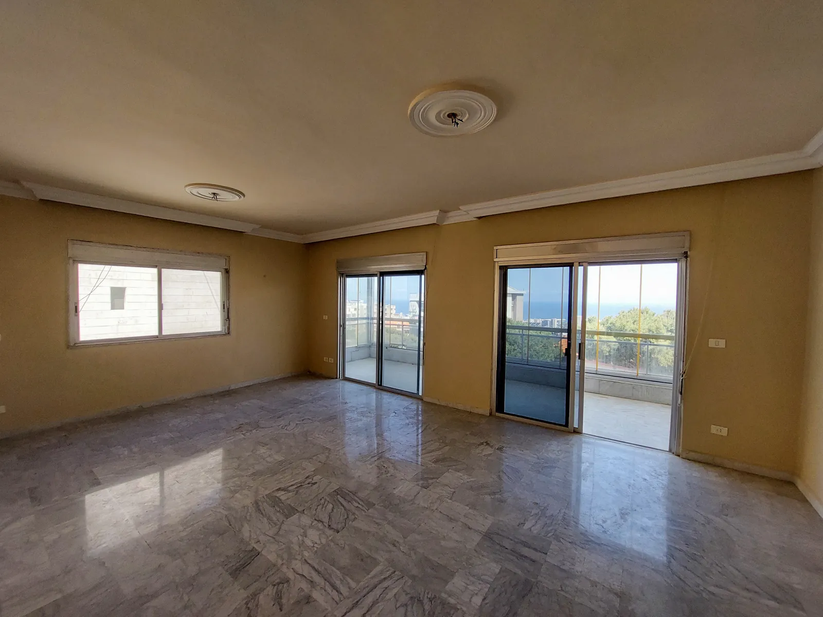 Apartment in Naccache, Metn — الصورة 3