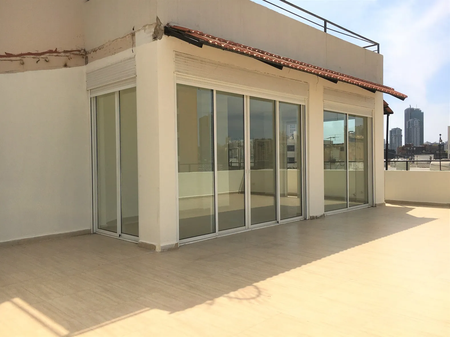 Apartment in Sin El Fil, Metn — الصورة 2