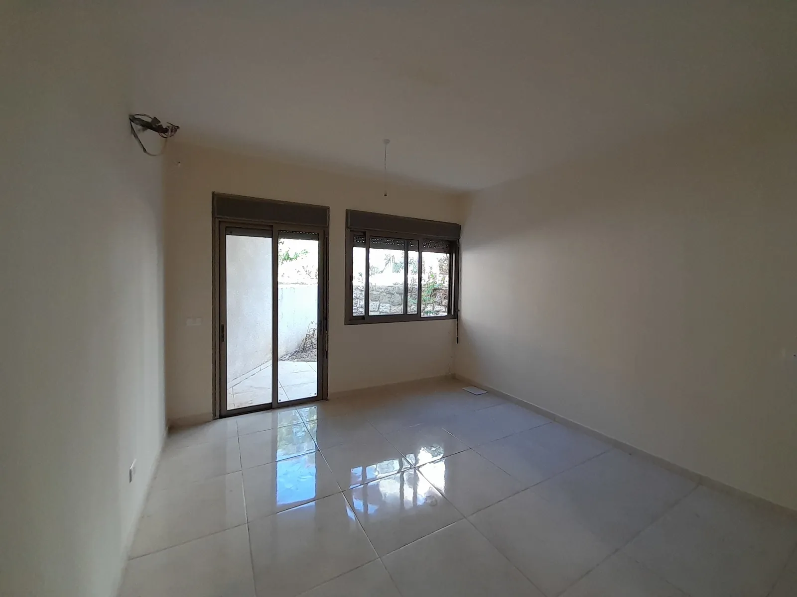 Apartment in Jouret el Ballout, Metn — الصورة 2