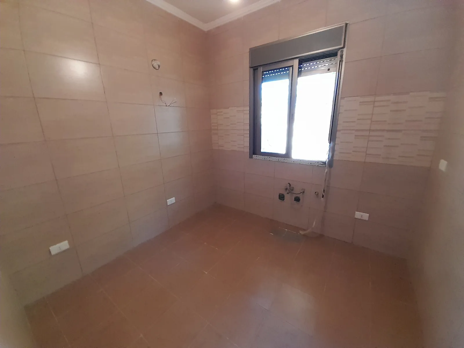 Apartment in Jouret el Ballout, Metn — الصورة 3