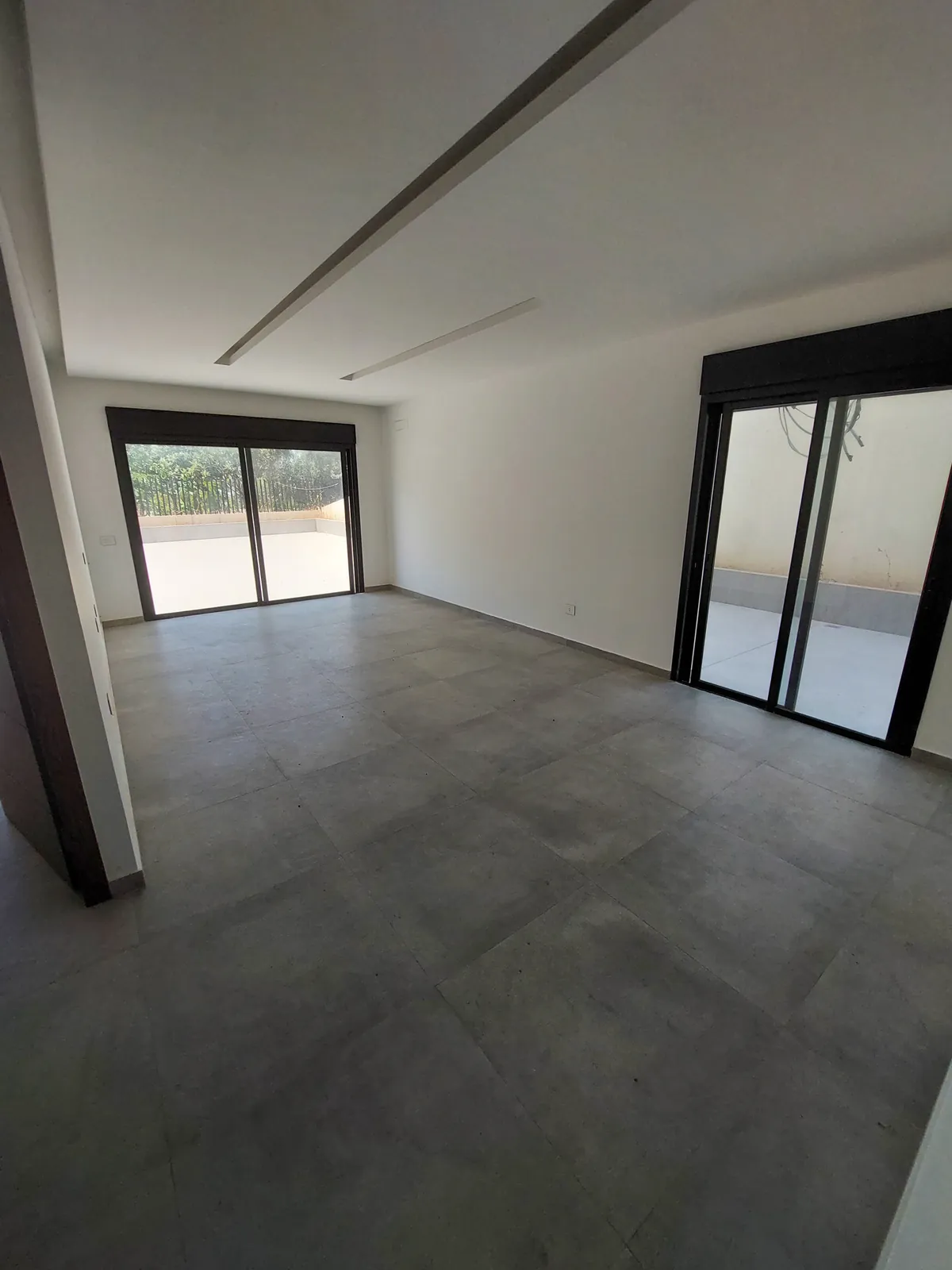 Apartment in Dbayeh, Metn — الصورة 3