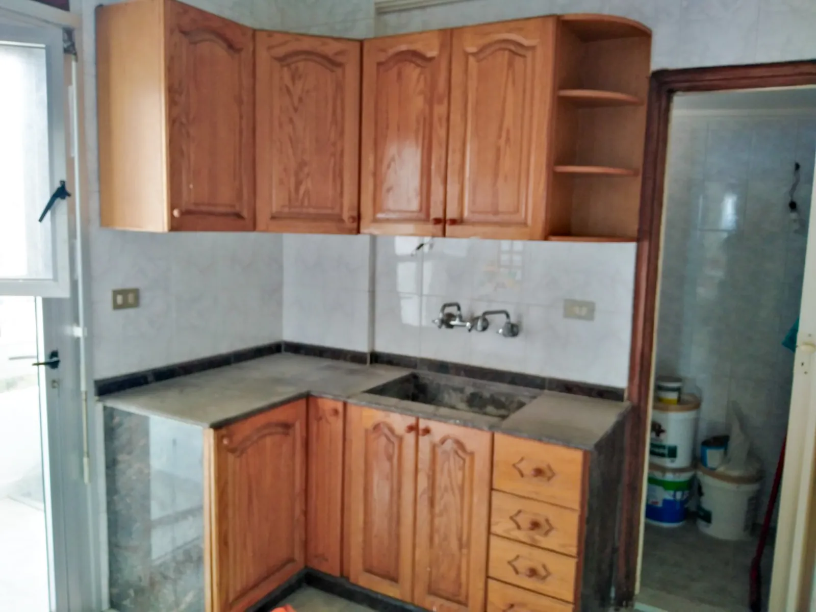 Apartment for Rent in Dbayeh, Metn — الصورة 3