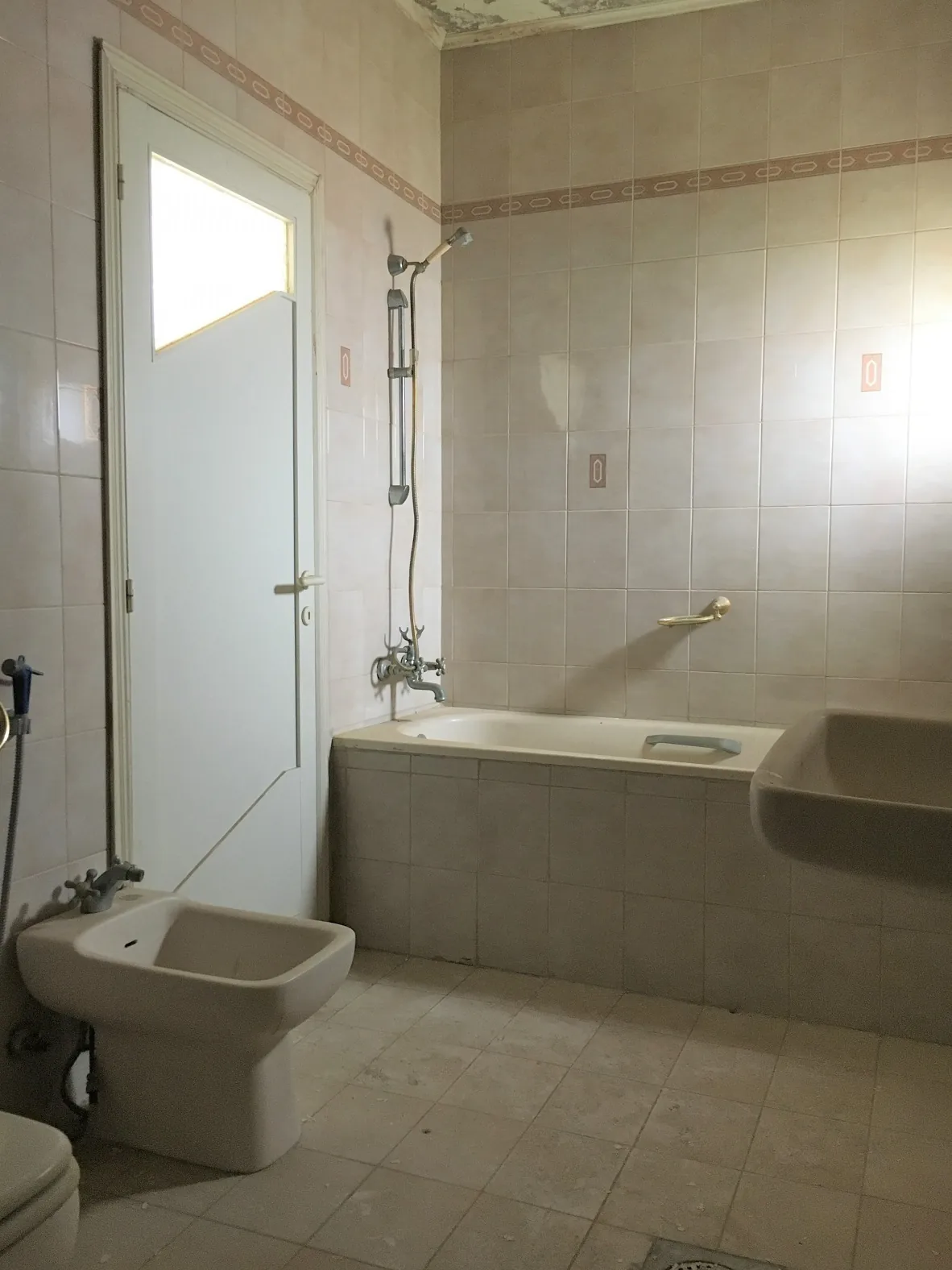 Apartment in Beit Mery, Metn with a Breathtaking View — الصورة 5