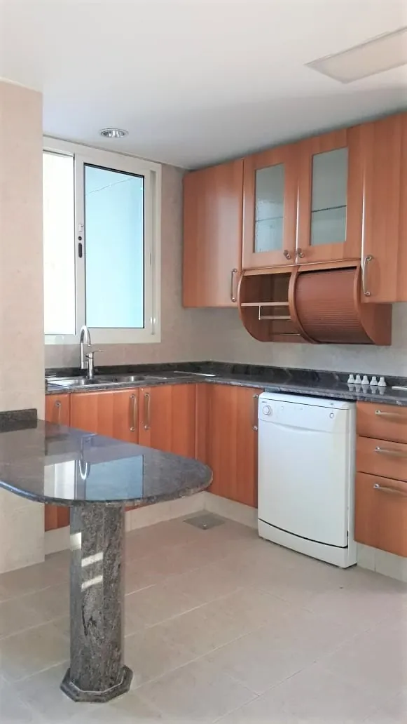 Apartment in Achrafieh, Beirut with City View — photo 5