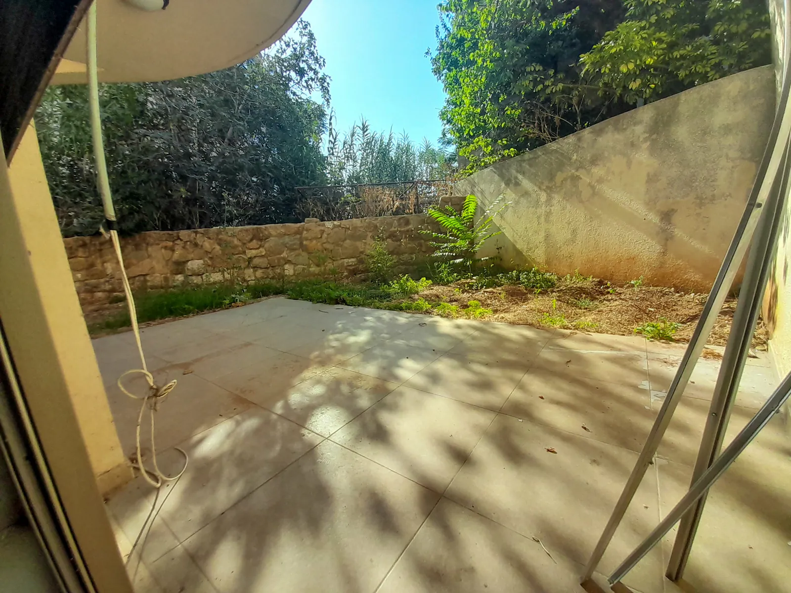 Apartment in Jouret El Ballout, Metn