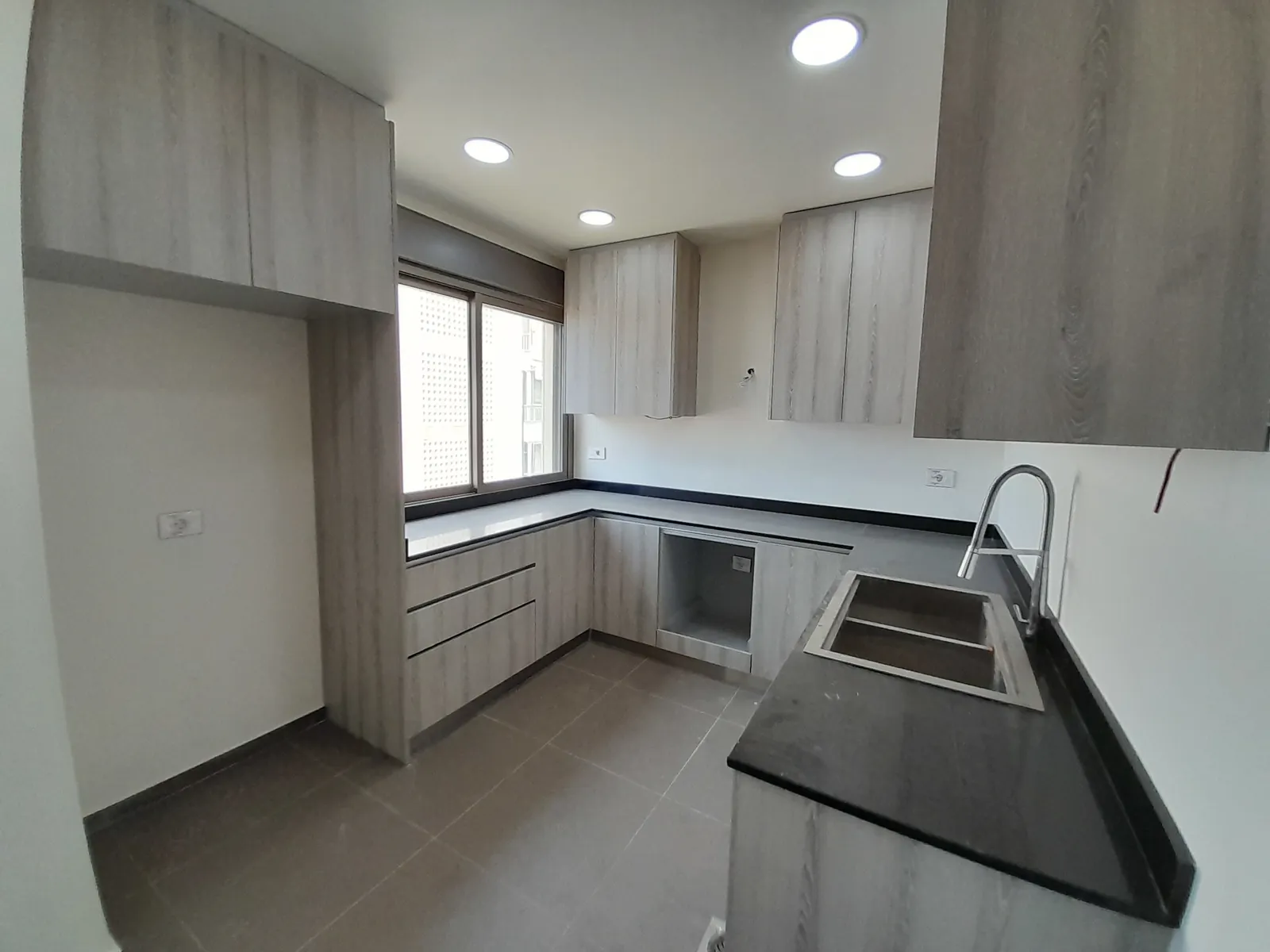 Duplex in Fanar, Metn — الصورة 3